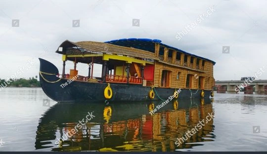 Chunnambar boat house in Pondicherry